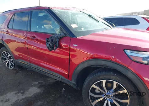 2022 Ford Explorer St-Line z USA, uszkodzony, nr VIN 1FMSK8KH6NGC40698